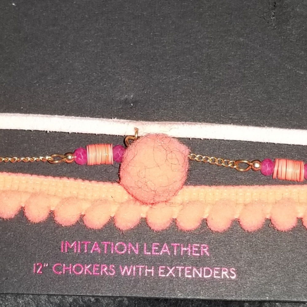 Pack ok 3 chokers
